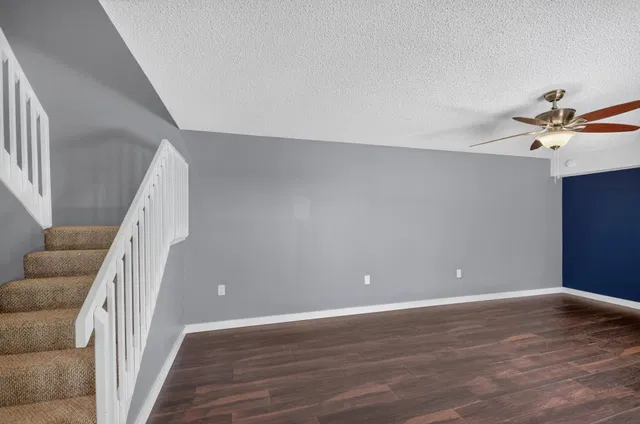 Residence photo 4