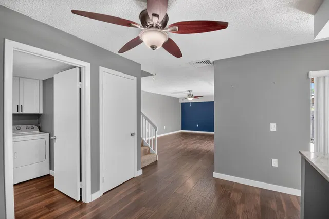 Residence photo 9