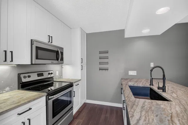 Residence photo 14