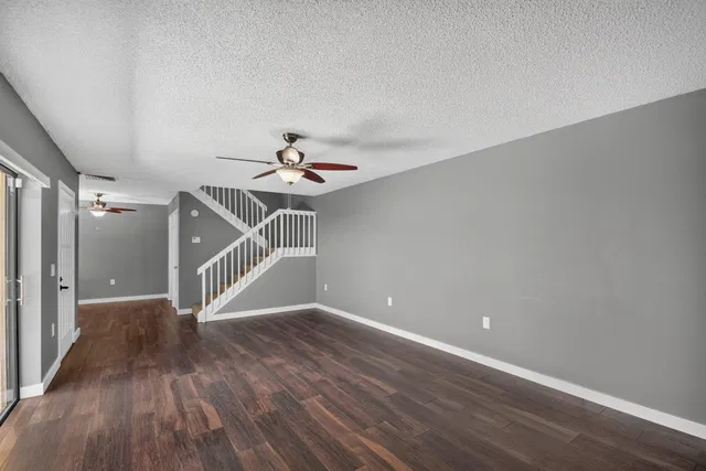 Residence photo 18