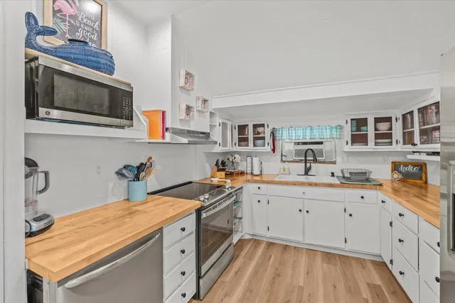 Residence photo 6