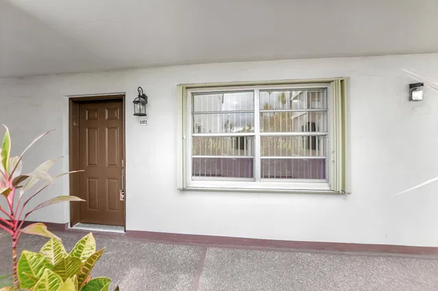 Residence photo 5