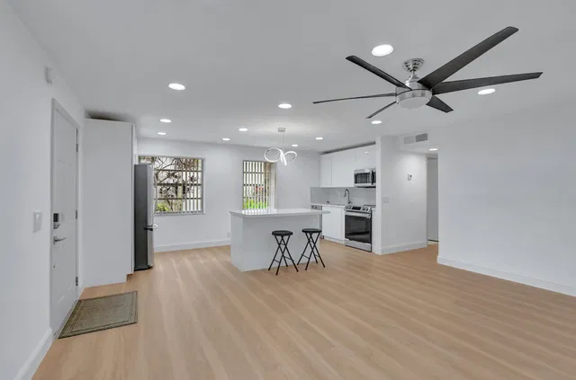 Residence photo 9