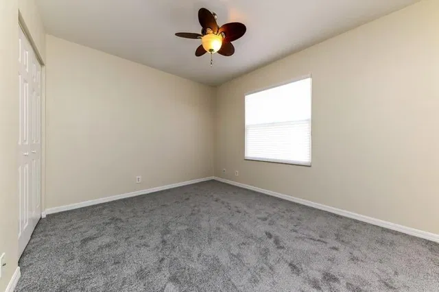  Residence photo 8
