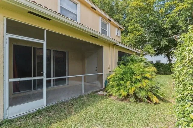  Residence photo 11