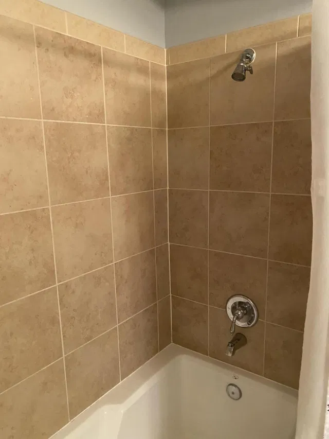 Unit 1603 photo 12