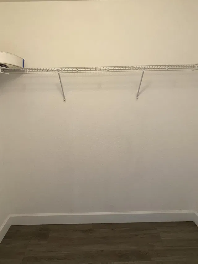 Unit 1603 photo 16