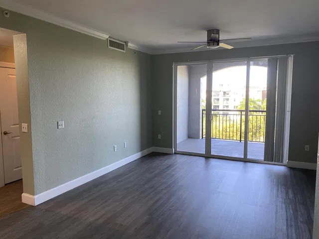 Unit 1603 photo 19