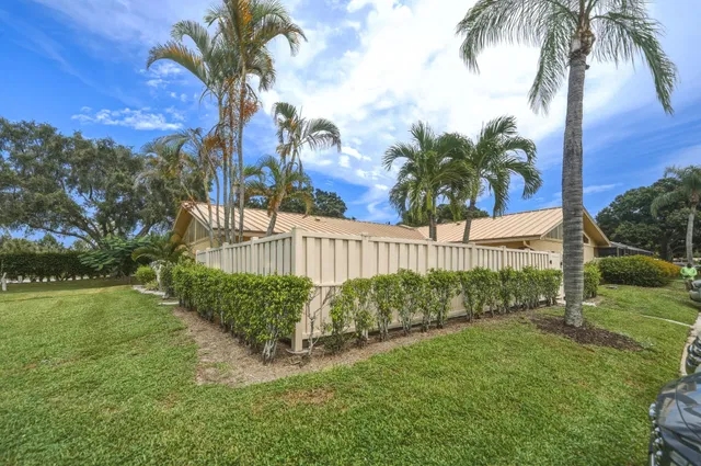 Old Palm Golf Club Residence photo 29