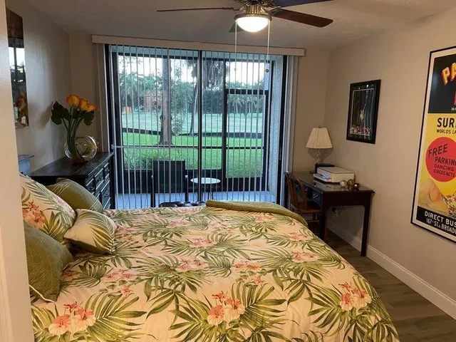Unit 106 photo 12
