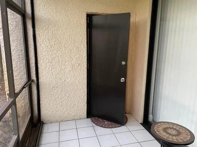 Unit 106 photo 14