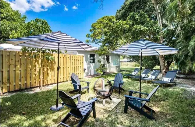 West Palm Beach Residence photo 3