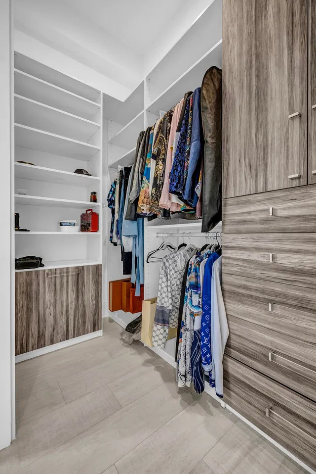  Residence photo 26