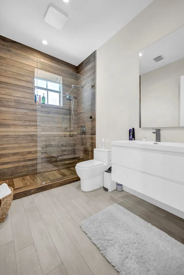  Residence photo 36