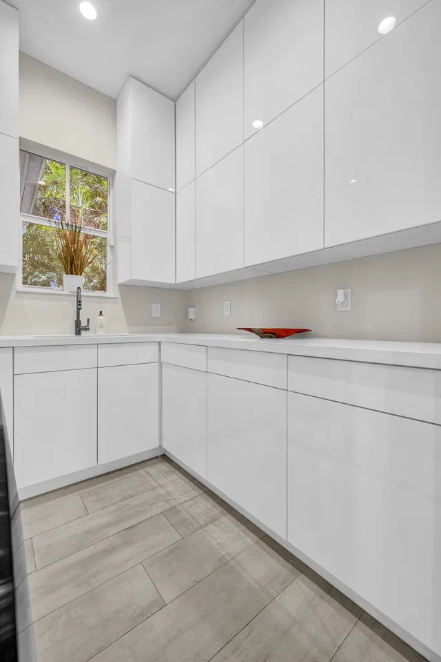  Residence photo 47