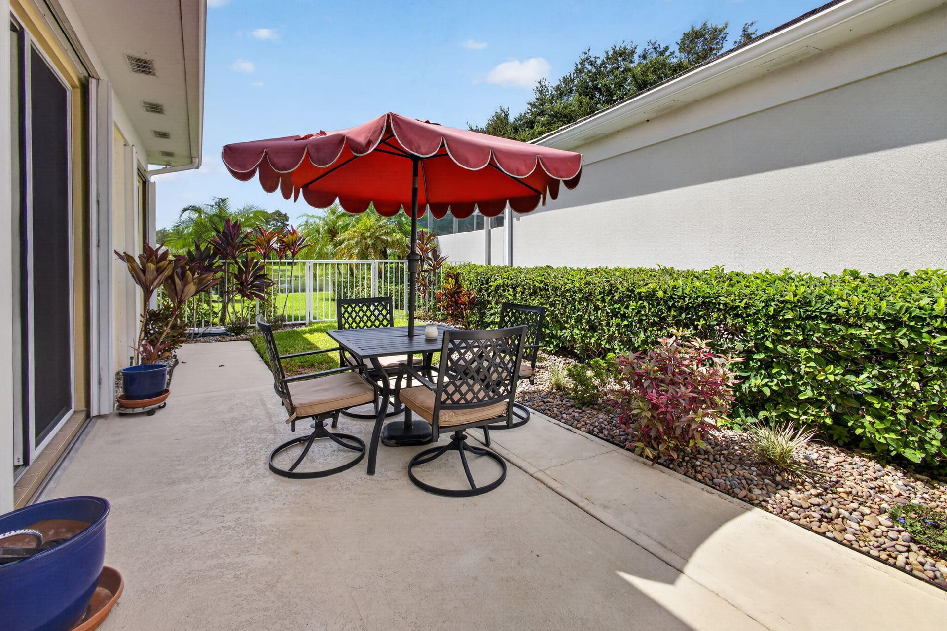  Residence photo 9