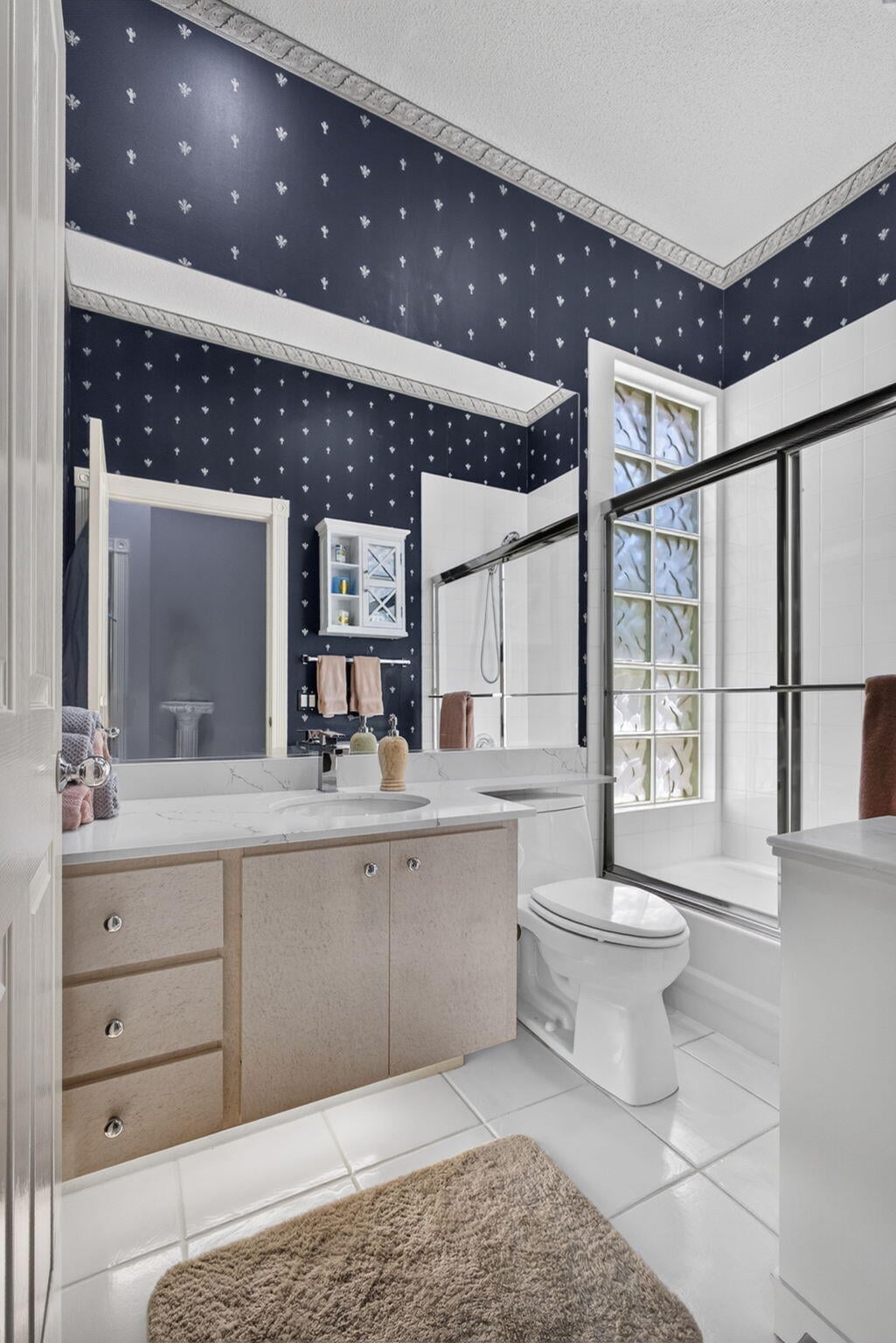  Residence photo 74