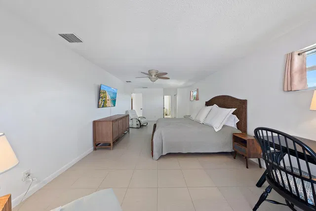  Residence photo 12