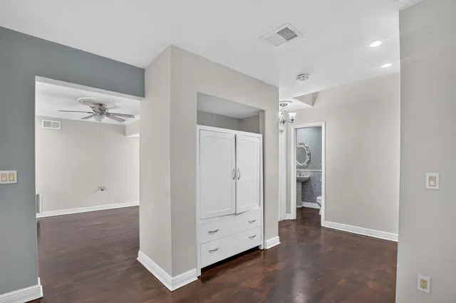 Residence photo 12