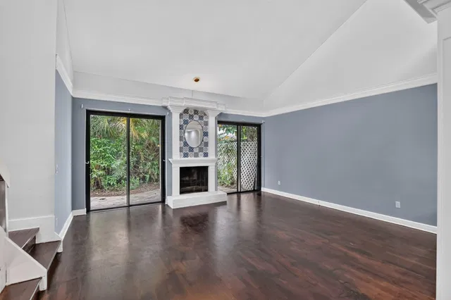 Residence photo 15