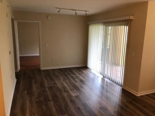  Unit 105 photo 21