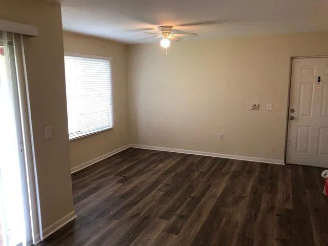  Unit 105 photo 24