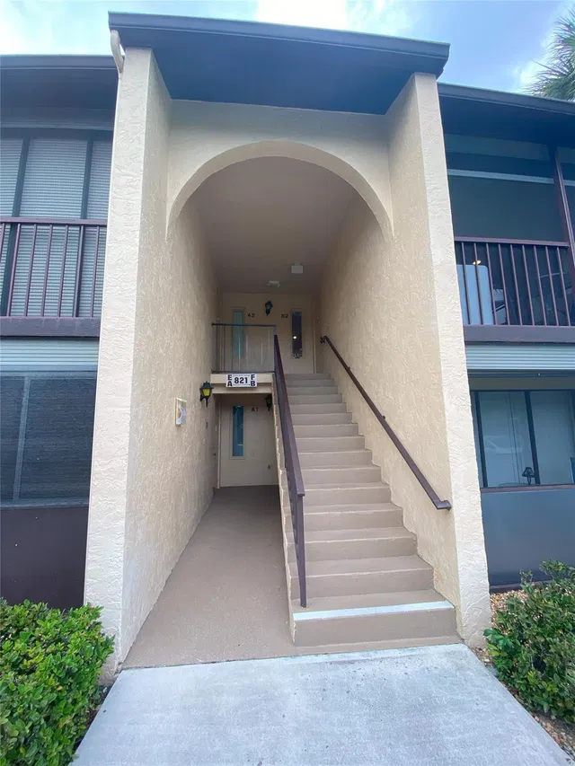 Unit B2 photo 21