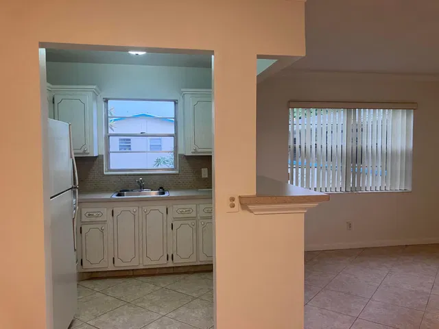 Residence photo 22