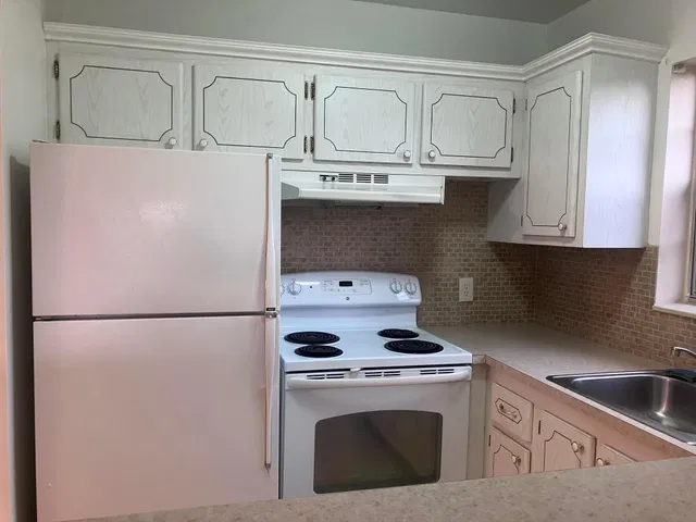 Residence photo 25