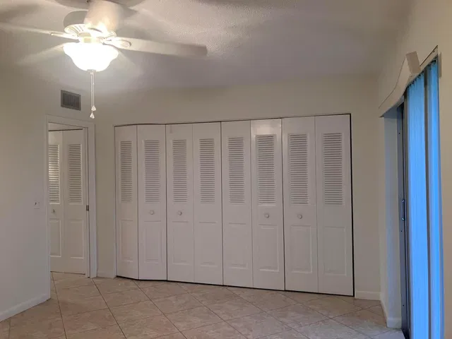 Residence photo 31