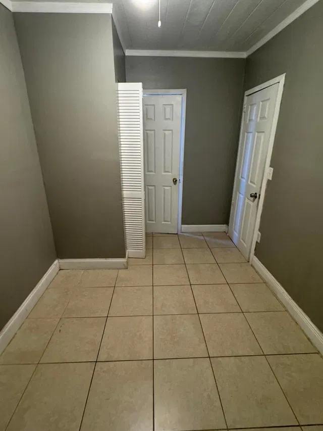 Residence photo 5