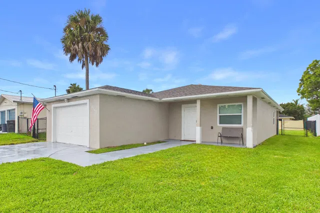 Residence photo 4