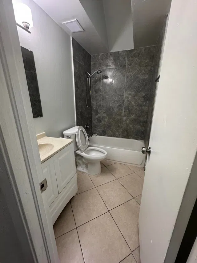 Residence photo 11