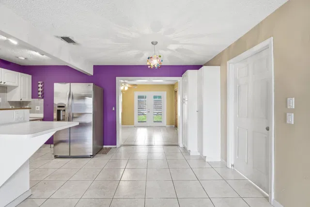  Residence photo 6