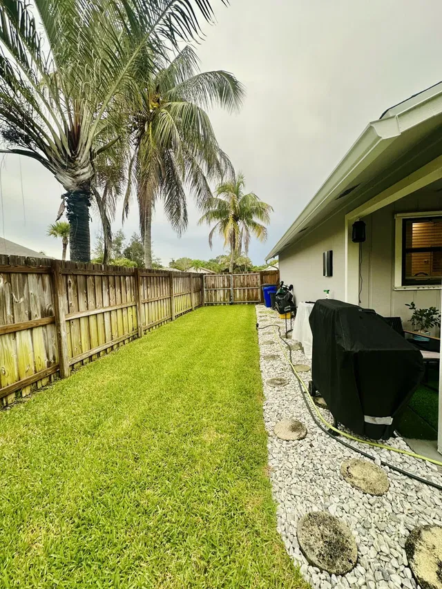 Residence photo 19