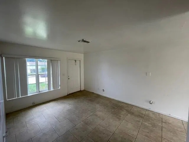 Residence photo 22