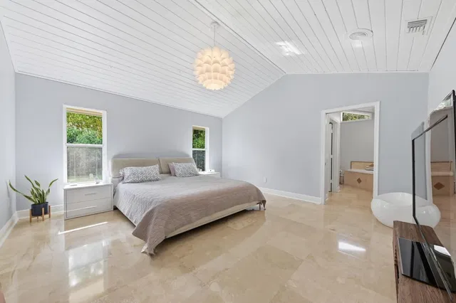 Pinewood Residence photo 25