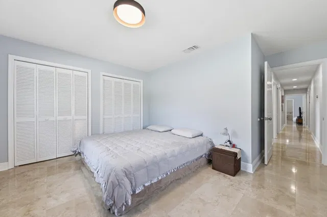 Pinewood Residence photo 30