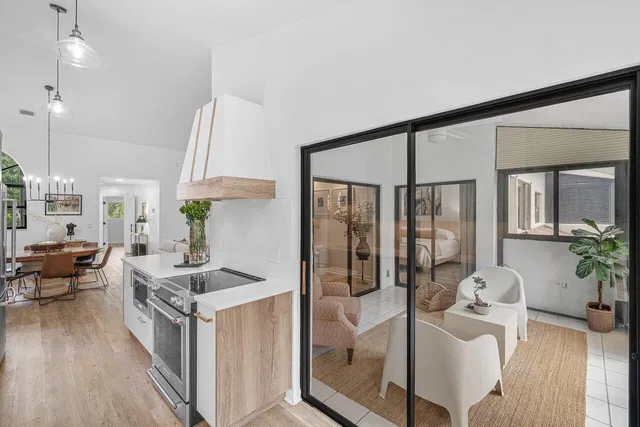  Unit 2706 photo 14