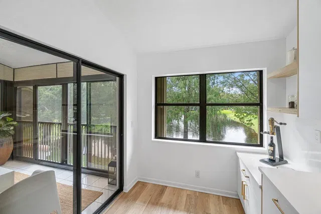 Unit 2706 photo 15