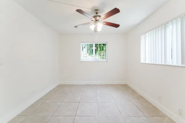  Residence photo 18
