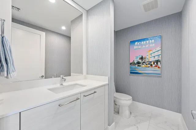 Water Club North Palm Beach Unit 603 photo 25
