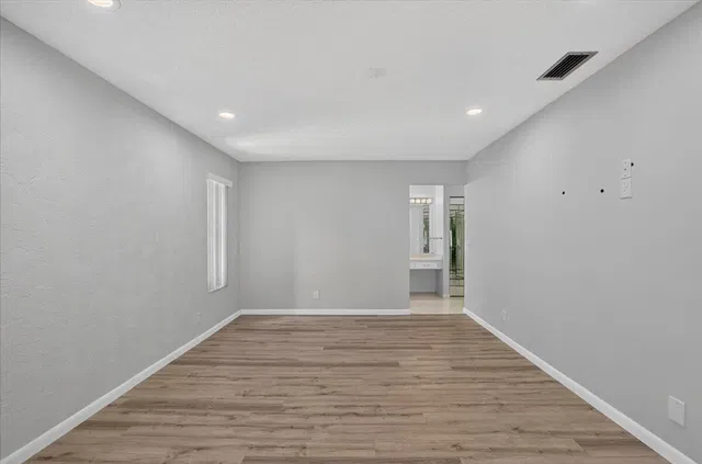 Eastpointe Country Club Residence photo 16