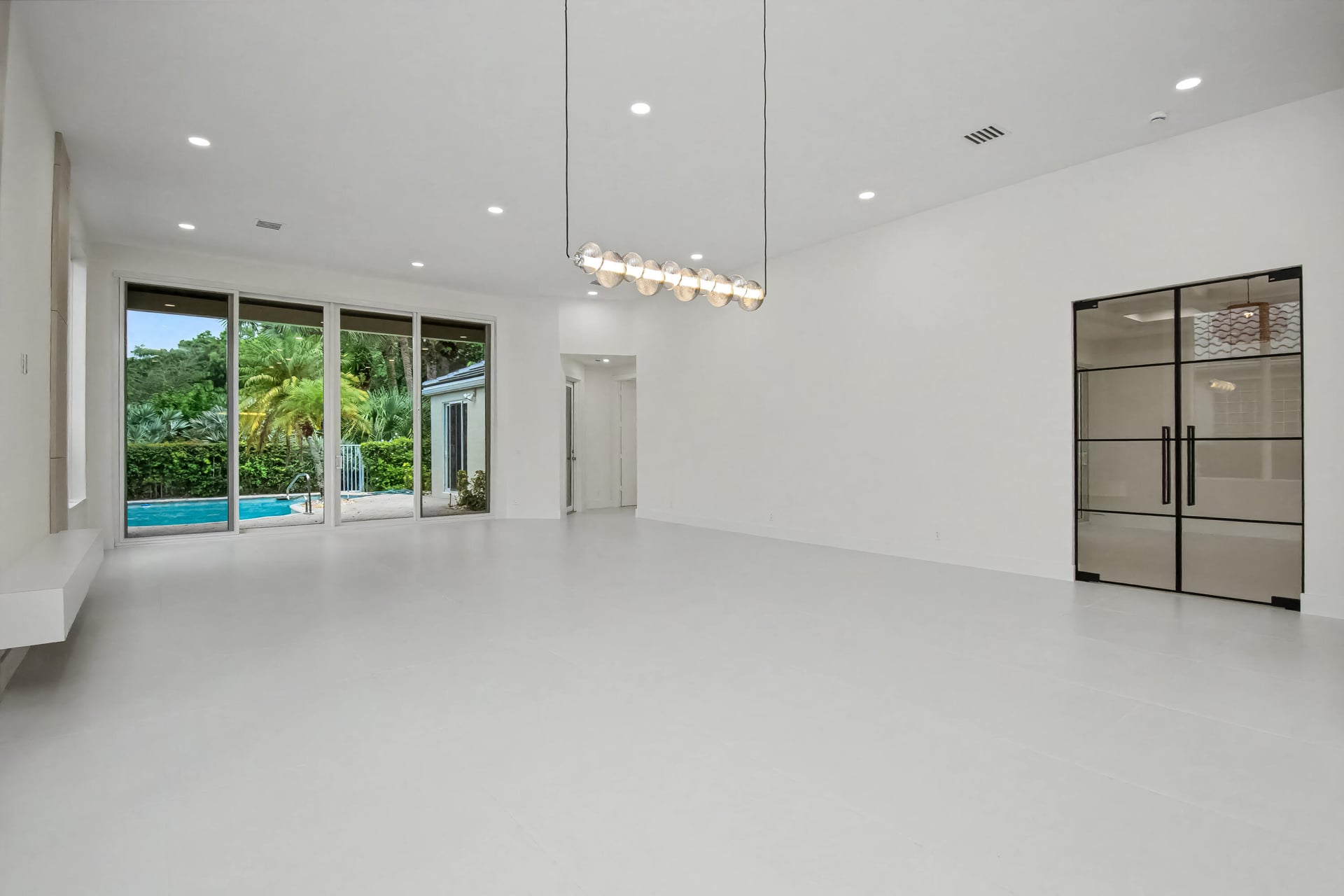  Residence photo 12