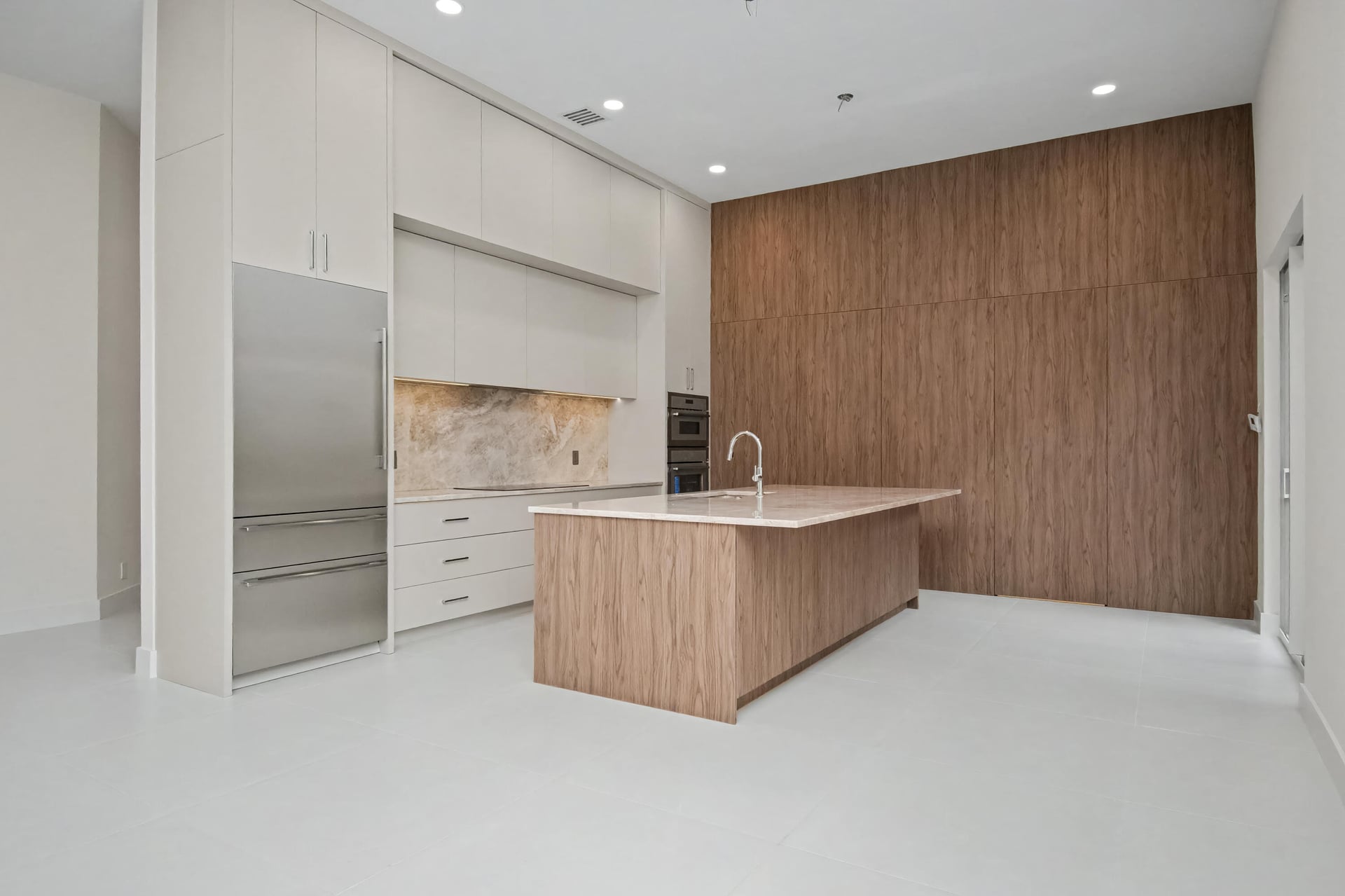  Residence photo 15