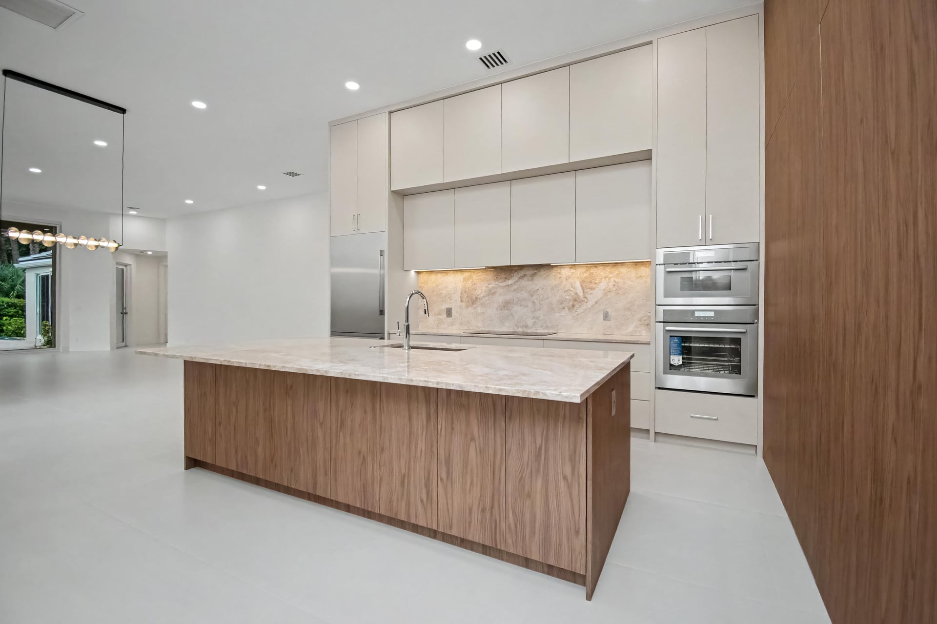  Residence photo 21