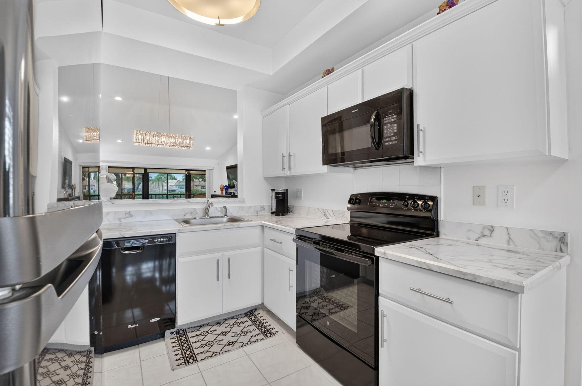 Unit 1622 photo 17
