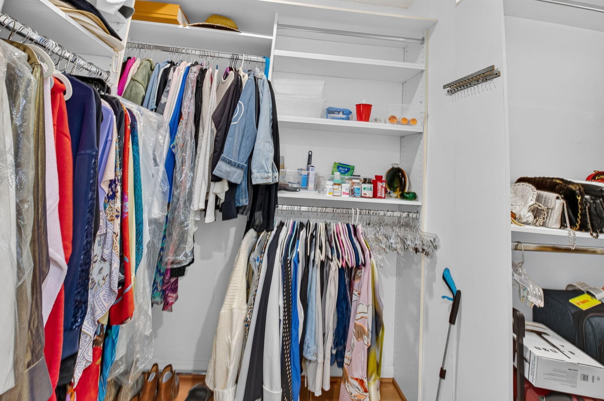 Unit 1622 photo 25