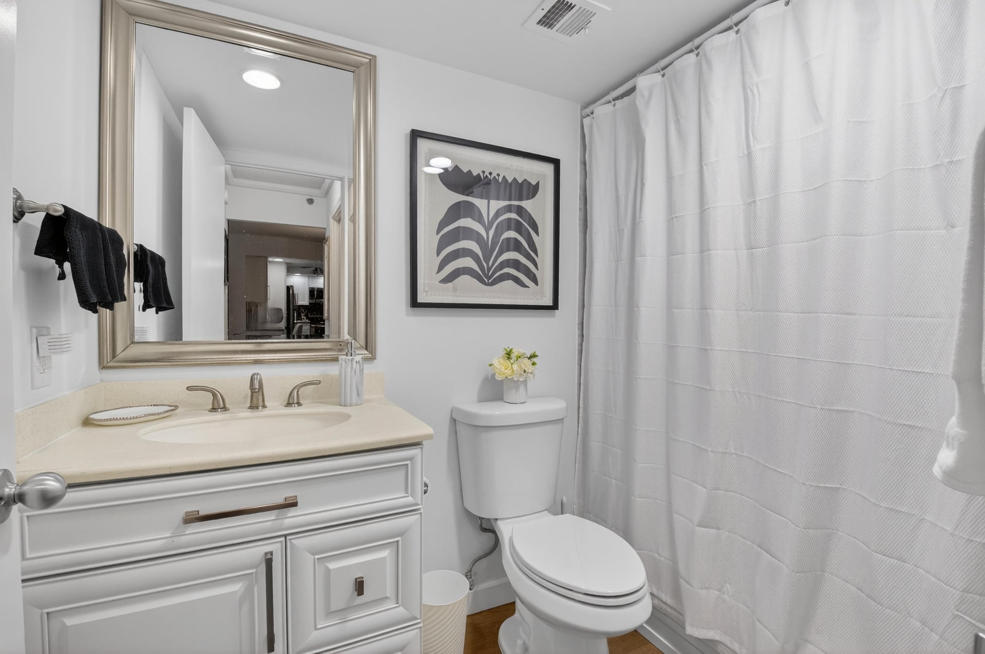 Unit 205 photo 15