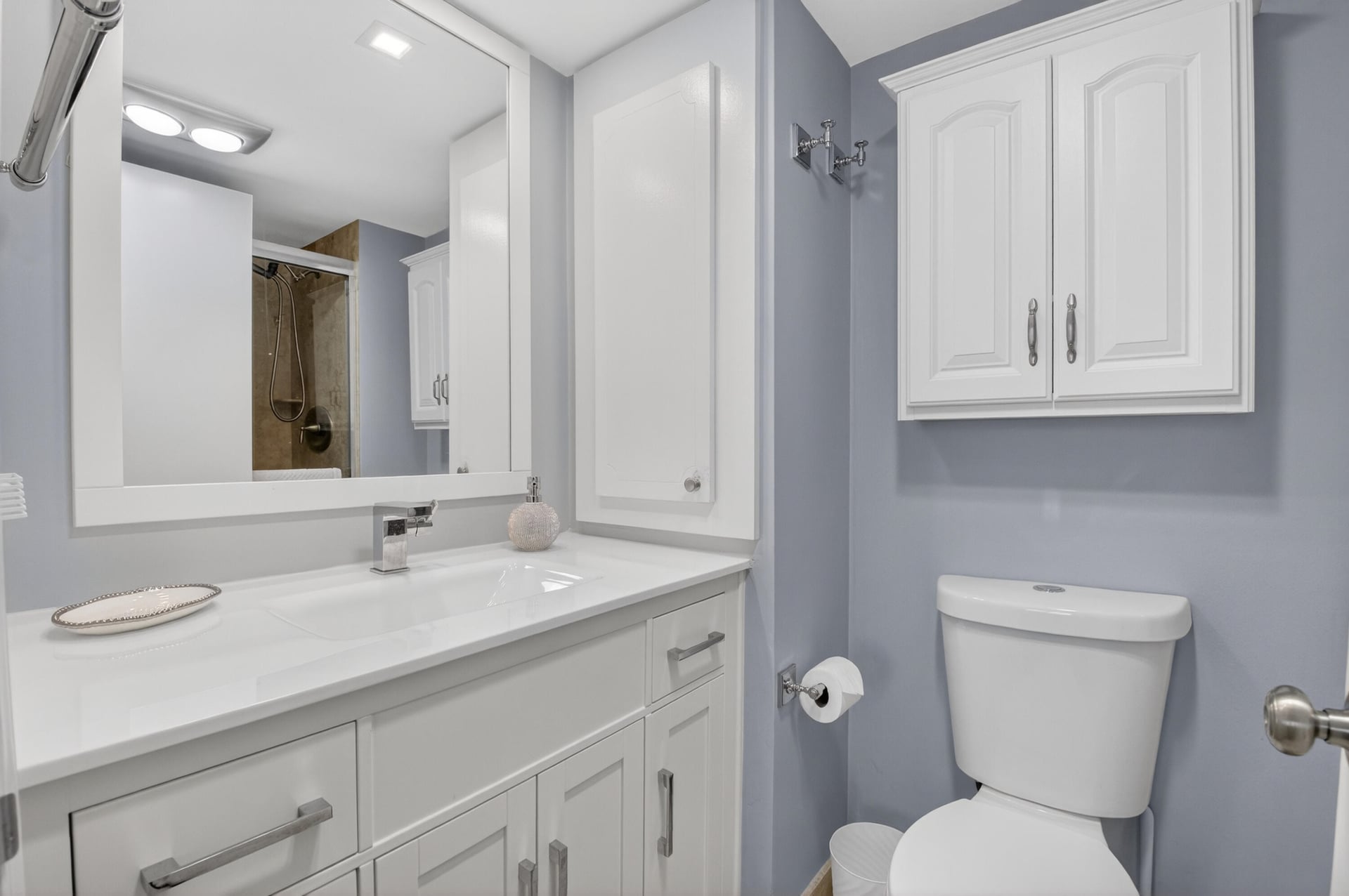 Unit 205 photo 18